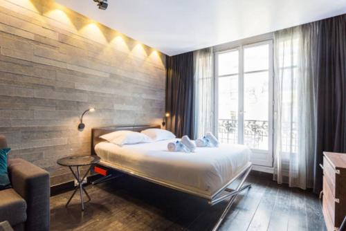 CMG - Suite Premium Tour Eiffel - 11