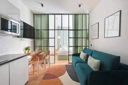 CMG - Super apartment near Place de la république / Beranger D