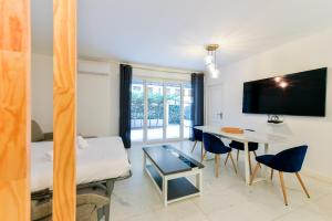 CMG - Superbe appartement rénové coeur de Cannes - Terrasse