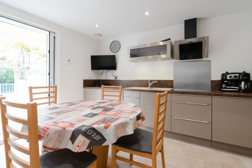 Co11 Appartement 3 pièces climatisé entièrement rénové