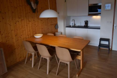 COCHETTE 1 APT 5