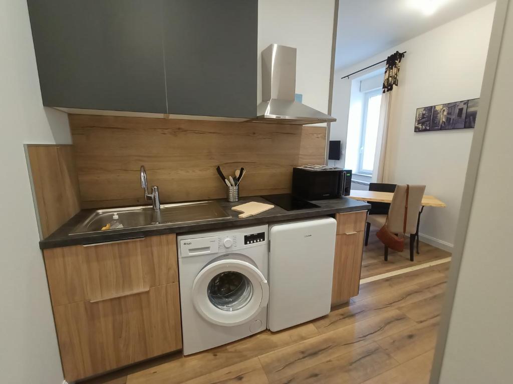 Appartement Cocon au Cœur de ville Rez de chaussée au calme 28 Rue de la Fraternité 12100 Millau