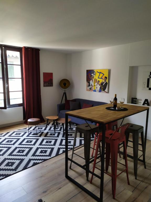 Appartement Cocon au coeur du petit bayonne 2eme etage gauche 6 Rue du Trinquet 64100 Bayonne