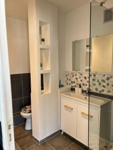 Appartement Cocon climatisé en hypercentre 9 Rue de Bir Hakeim 13001 Marseille Provence-Alpes-Côte d\'Azur