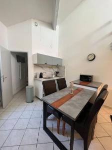 Cocon dans le centre-Arles