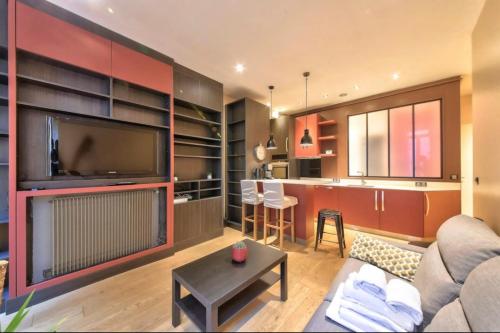 Cocoon design and comfort near the Old Port