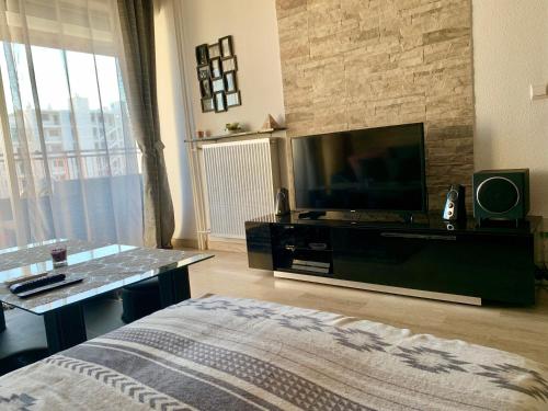 Cocoon vue Mer ☆ en face du Port de Golfe-Juan ☆