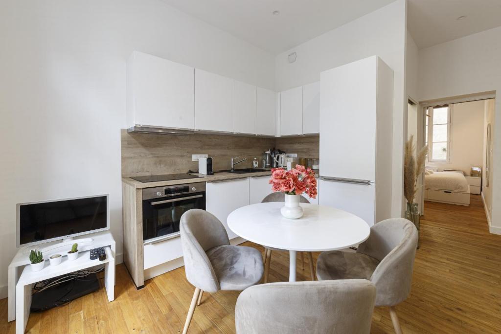 Appartement Cocooning et moderne - Charmant T2 hyper centre Rue de la parcheminerie, 41 49000 Angers