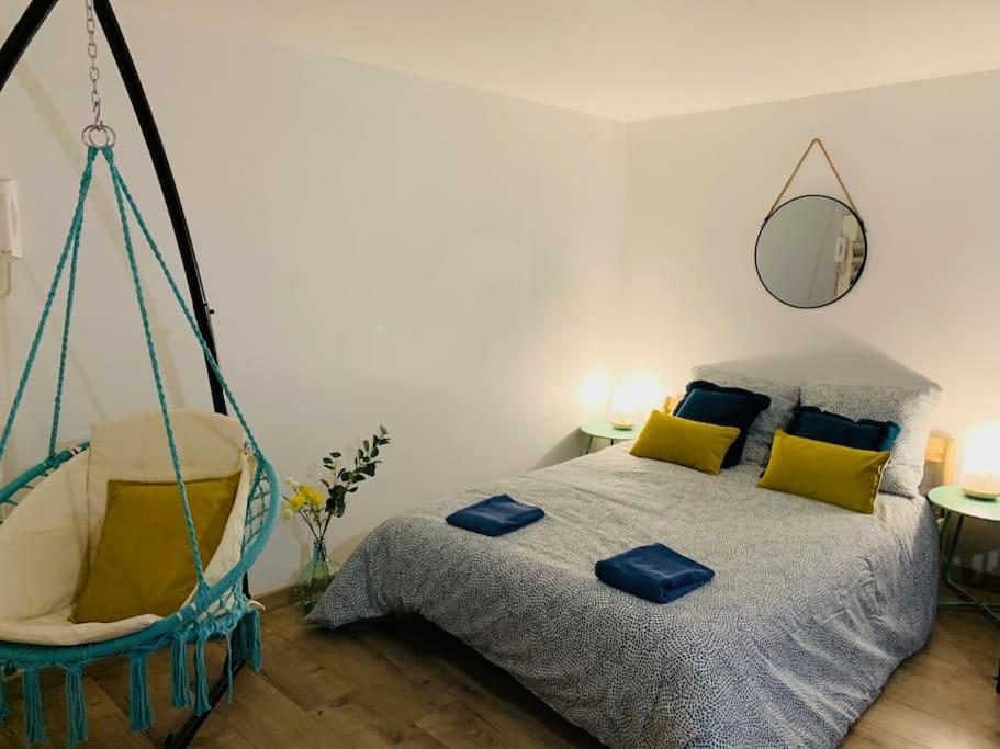 Appartement cocooning modern design studio 20c Rue Sainte-Croix 59440 Avesnes-sur-Helpe