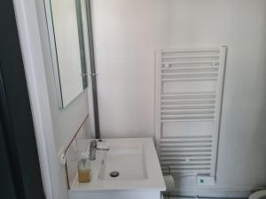 Appartement Coeur.dAmiens, Appart Cosy. Proche gare et centre 19 Rue Louis Thuillier 80000 Amiens Picardie