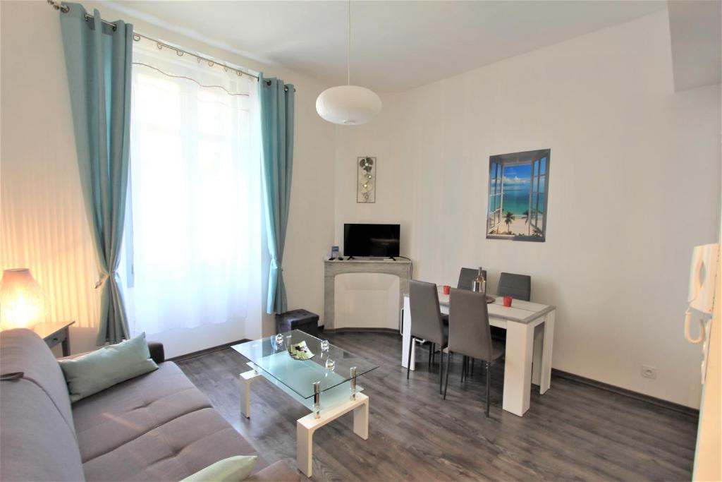 Appartement Coeur de Cannes - 5mn Croisette Palais - Terrasse et Parking 2 Rue Jean Goujon 06400 Cannes