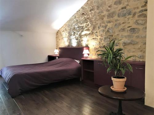 COEUR de GOUDARGUES! Gîte 2 ou 3 pers , Extérieur, Clim