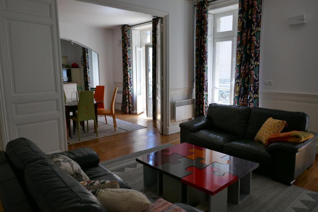 Appartement coeur de ville 4 pers 6 Rue de la Monnaie 56000 Vannes