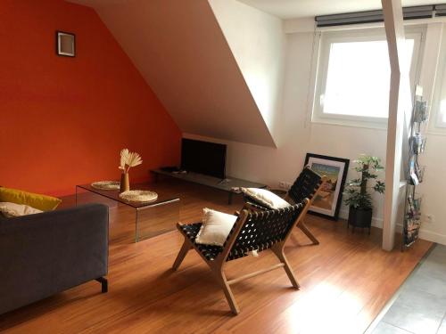 COEUR DE VILLE - Appartement de charme sous pente