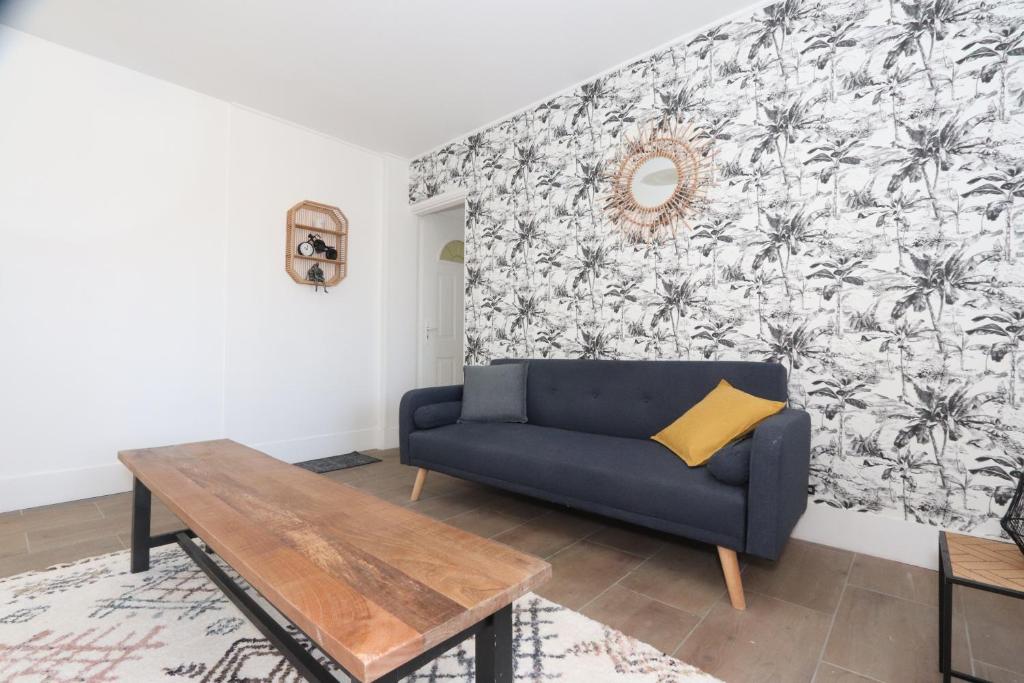 Appartement Coeur de ville, T2 cosy & élégant avec jardin 9 Rue Lucien Rambout 59430 Dunkerque