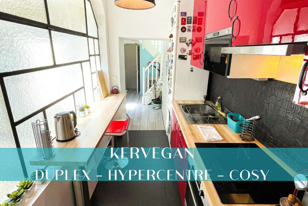 Appartement Coeur Feydeau Kervegan le Duplex hyper centre 2 ème étage 26 Rue Kervégan 44000 Nantes