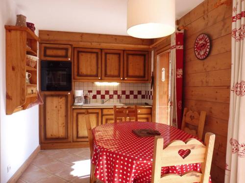 Appartement Cohennoz, 4 pièces, 6 personnes - FR-1-595-63 Cohennoz france