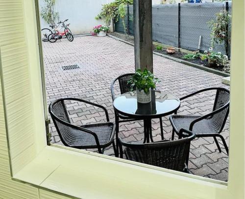 Colmar,appart chaleureux 2 pas centre avec jardin