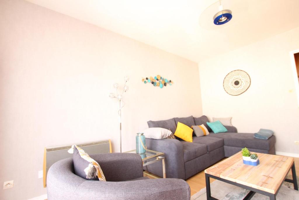 Appartement Colmar City Center - Appartement THEIN'HOME Terrasse - BookingAlsace 7 Rue de Theinheim 68000 Colmar