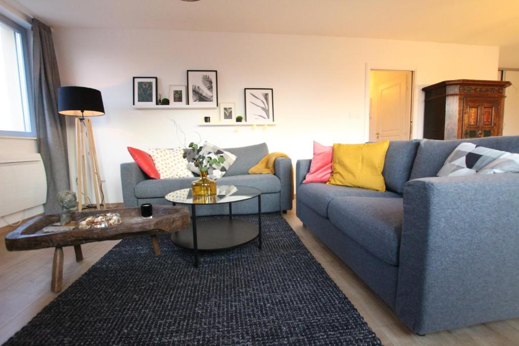 Colmar City Center - Bright and Large Appartement REMPARTS Etage 2 - Floor 2nd 26 Rue du Rempart, 68000 Colmar