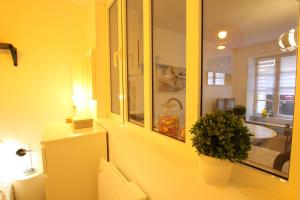 Appartement Colmar City Center - Modern Studio COCOON - BookingAlsace 3 Rue des Tilleuls 68000 Colmar Alsace