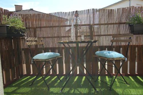 Colmar City Center - SCHNAPSALA Terrasse and Free Parking - BookingAlsace