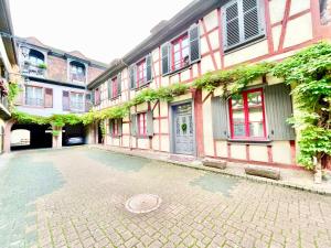 Appartement Colmar - Le Nichoir - Centre historique - Wifi 4 Rue du Conseil Souverain 68000 Colmar Alsace