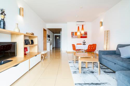 Colorful Cozy Apartment view