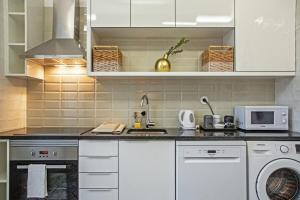 Colourful and Tasteful 2bedroom Apartment in Graça