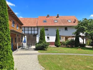 Combined flat on a farm in Kellerwald Edersee National Park