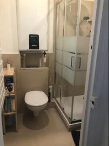 Comfort and cosy flat near train stations