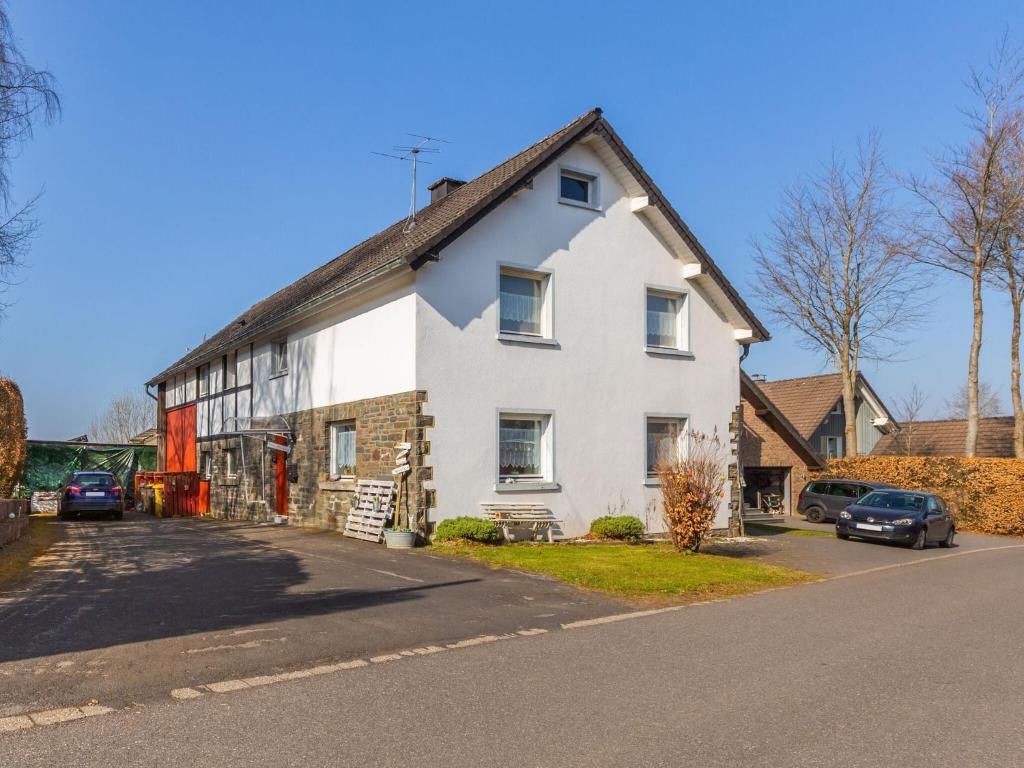 Appartement Comfortable apartment in Monschau H fen with private garden  52156 Alzen