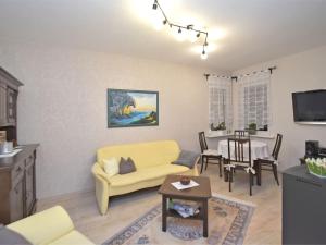 Comfortable apartment in Nordhausen with garden