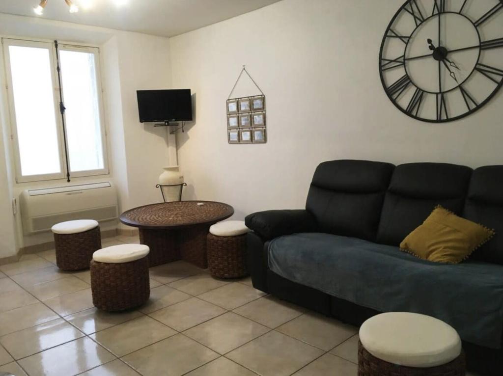 Comfortable apartment in the heart of Cannes 3 Rue Du Vingt-Quatre Août, 06400 Cannes