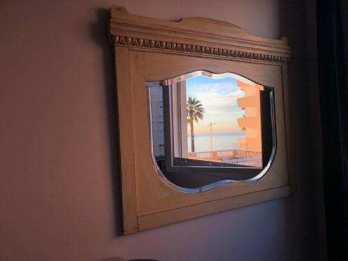 comfortable beach apartment sea view & AC