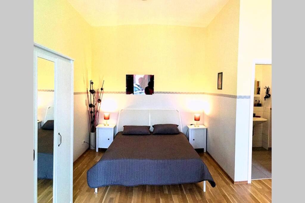 Comfortable studio for visiting Messe Lahnstraße, 60326 Francfort-sur-le-Main