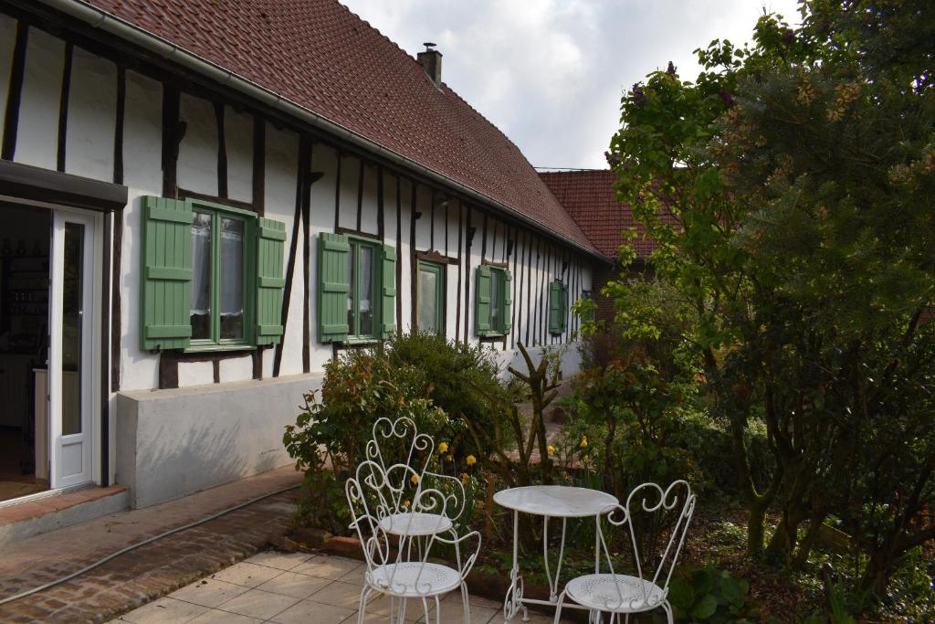 Comfy Apartment in Wei ig with Garden