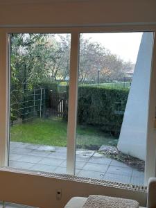 Comfy unit with garden & free parking on premises