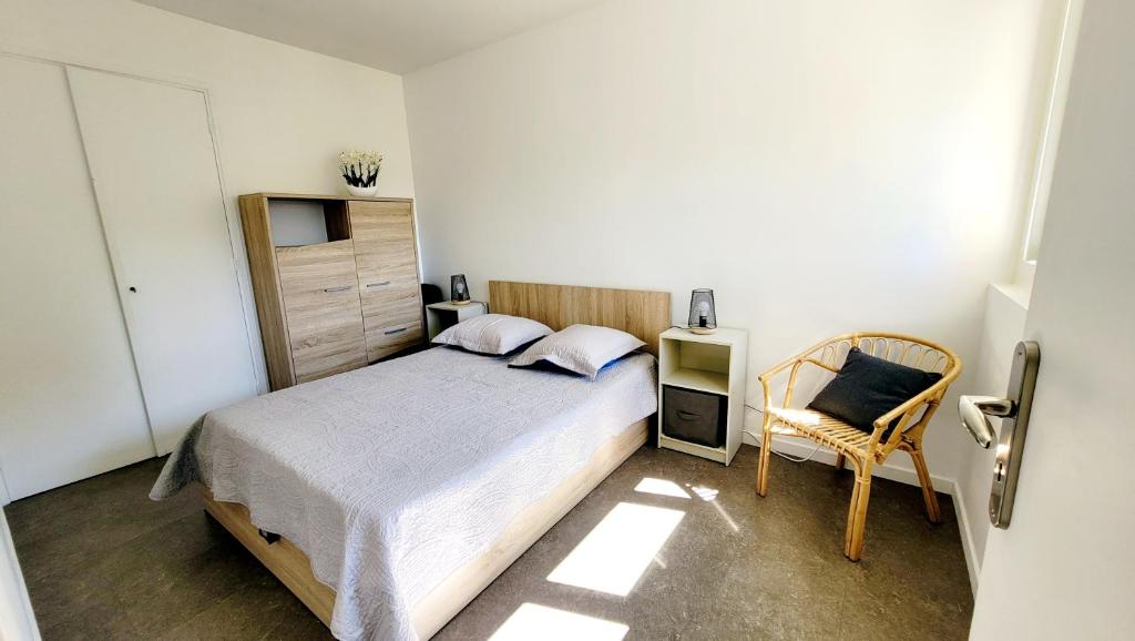 Comme à la maison!!A 5 min à pied plage,pkg privé 80 Avenue de Dossenheim, 30240 Le Grau-du-Roi