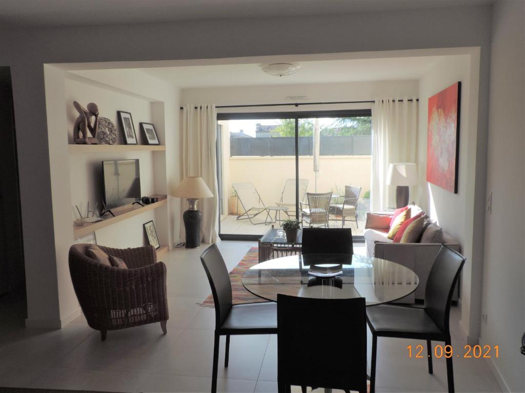 Appartement Comme Chez Soi 28 Rue de la Petite Bourgade 30700 Uzès