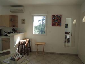 COMME une petite MAISON à 3,5 kms d'Avignon