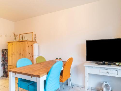 Compact holiday apartment with a pretty balcony in Brilon