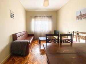 Appartement Convenient 3-Bedroom Apartment next to Bom Sucesso 227 Rua de Gonçalo Sampaio 4150-367 Porto Région Nord