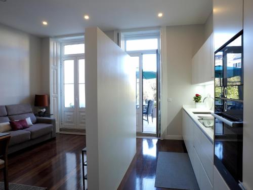 Cool Terrace Apartment