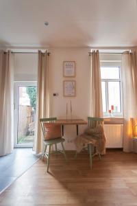Coole Altbau-WE 1-ZKB Terrasse Worms Zentrum