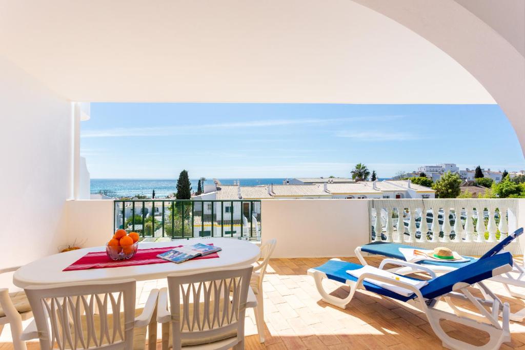 CoolHouses Algarve Luz , 2 Bed apartment w/ sea view, Blue Ocean View (4972/AL) Rua do Ramalhete Nº 2 - 1º Apartamento 8, 8600-163 Luz