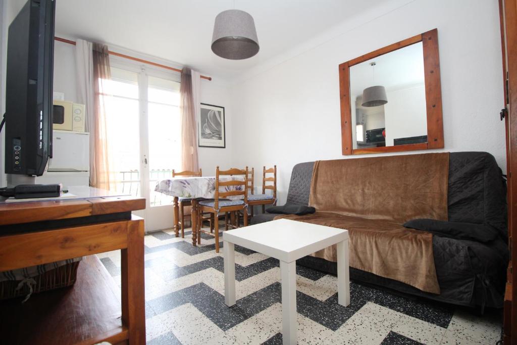 Appartement COQ07 - Appartement 2 pieces a quelques pas de la plage des coquillages, 6 66140 Canet-en-Roussillon