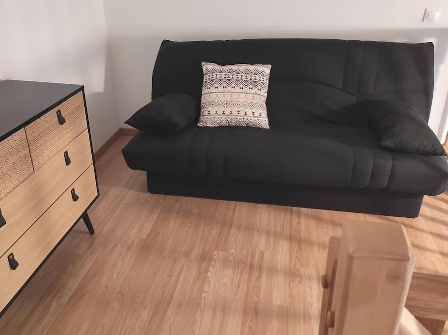 Coquet appartement en avignon intra muros 39 Rue du Portail Magnanen, 84000 Avignon