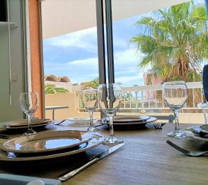 Coquet Appartement T2 PORT DE GRUISSAN 4 personnes 4THAL104