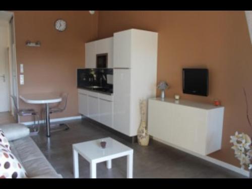 Appartement Coquet studio classé trois étoiles Numéro 25 Les naïades 3 Allée des Sources 34540 Balaruc-les-Bains Languedoc-Roussillon